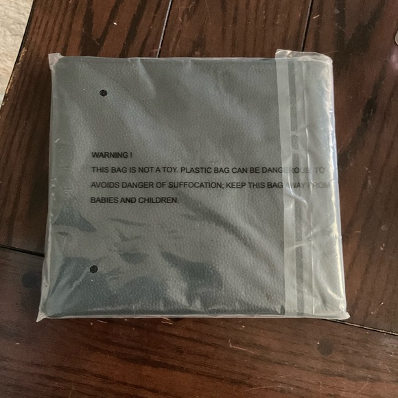 NUDESTIX Cosmetics bag - NIP - Picture 2 of 2